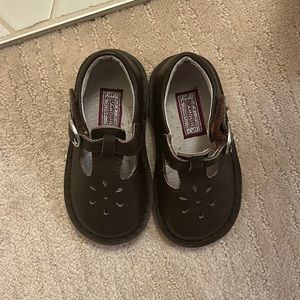 L’Amour Mary Jane brown GUC